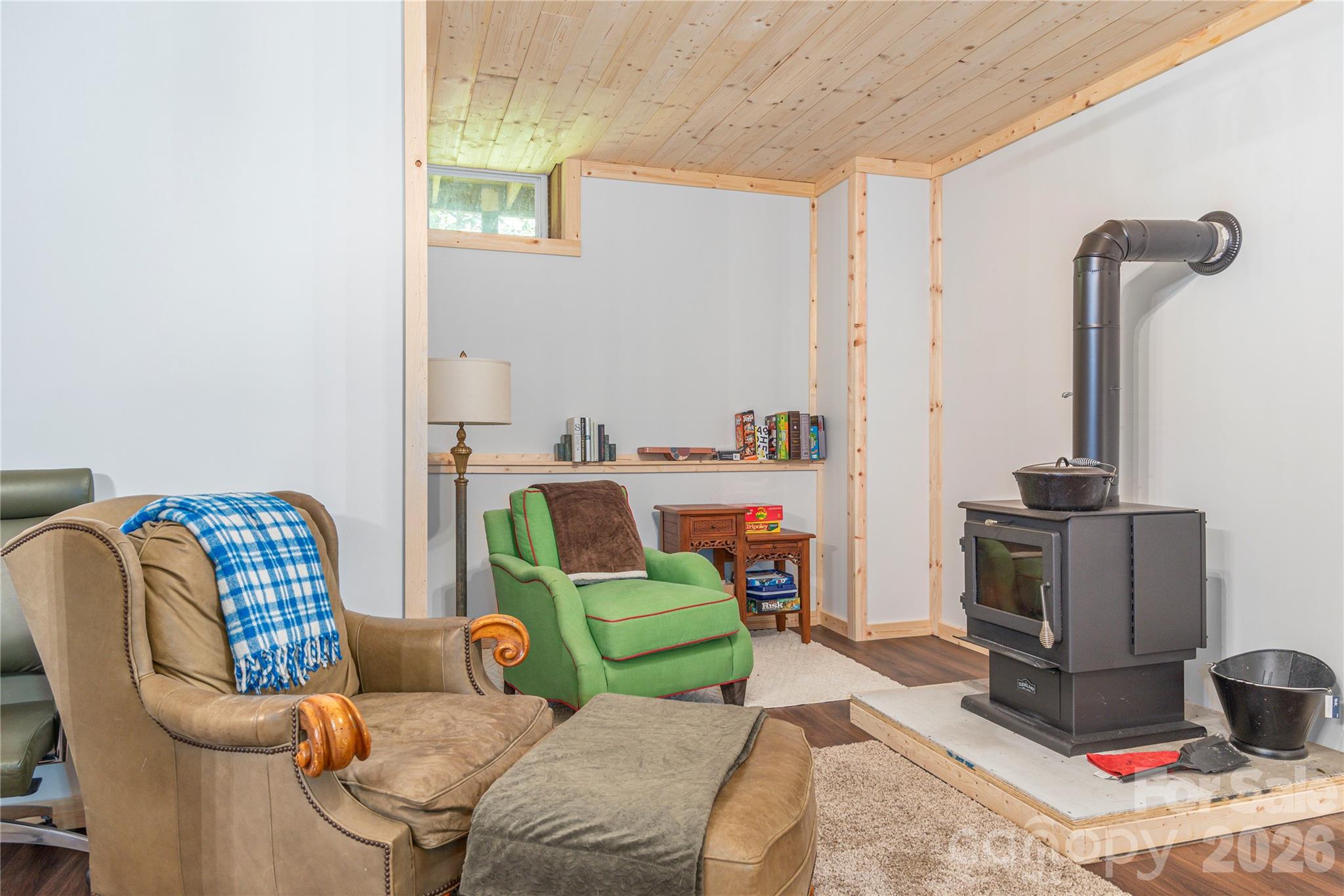 40 Shook Cove Road Leicester NC 28748