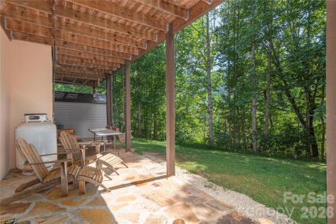 40 Shook Cove Road Leicester NC 28748