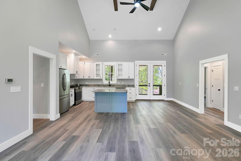 404 High Ridge Drive Mills River NC 28759