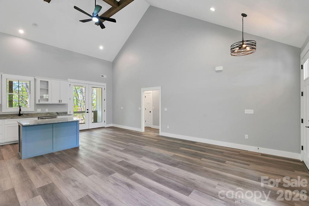 404 High Ridge Drive Mills River NC 28759