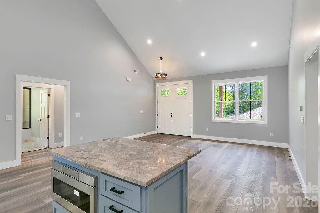 404 High Ridge Drive Mills River NC 28759
