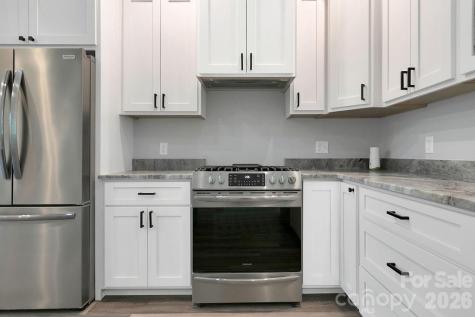 404 High Ridge Drive Mills River NC 28759