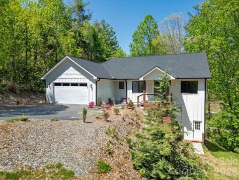 404 High Ridge Drive Mills River NC 28759