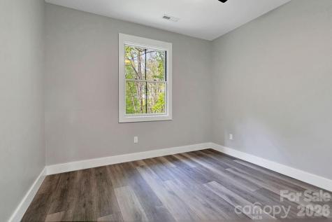 404 High Ridge Drive Mills River NC 28759