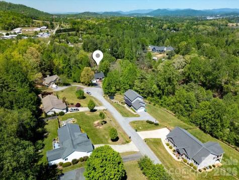 404 High Ridge Drive Mills River NC 28759