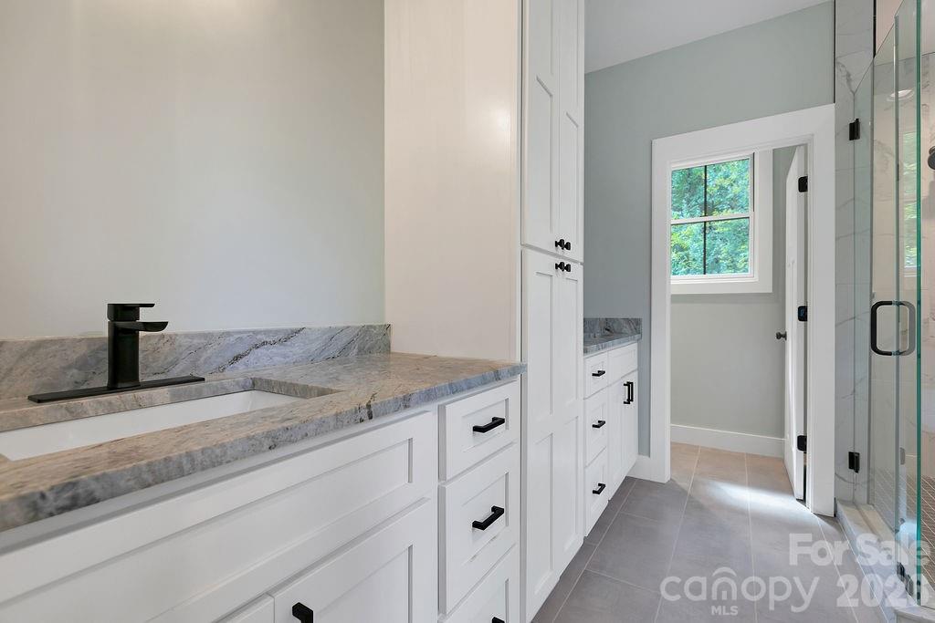 404 High Ridge Drive Mills River NC 28759