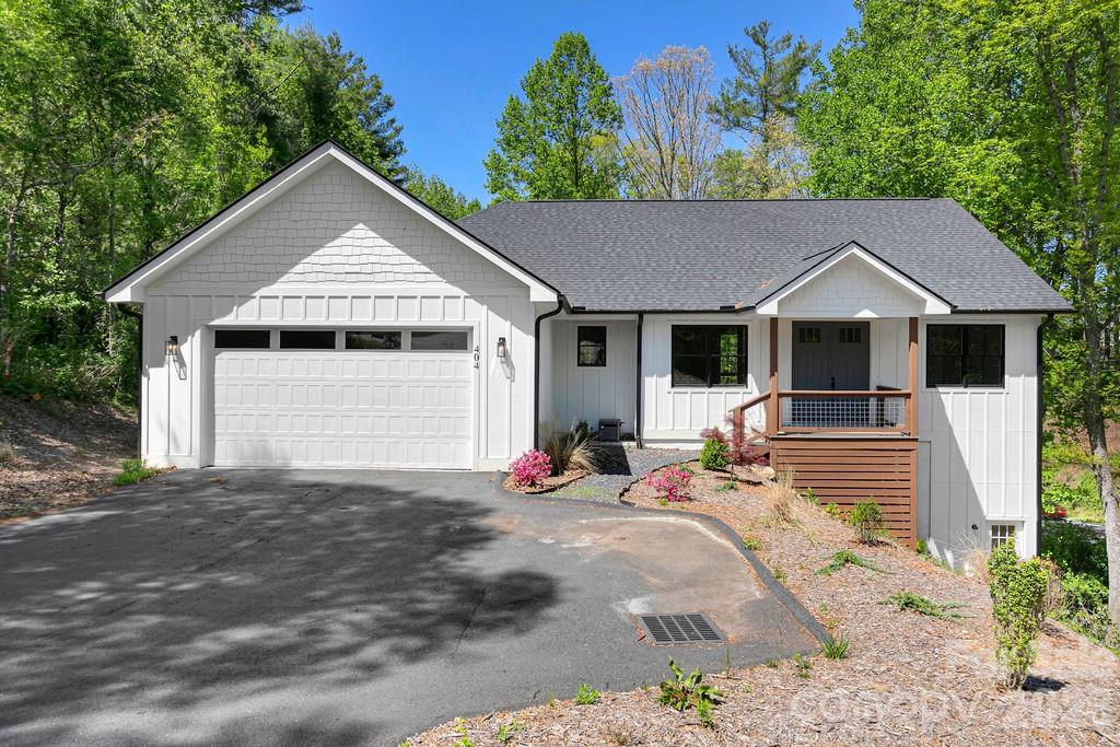 404 High Ridge Drive Mills River NC 28759
