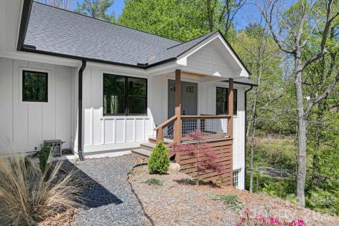 404 High Ridge Drive Mills River NC 28759