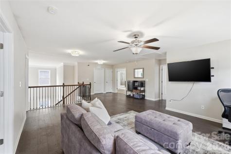 3017 Spinner Court Denver NC 28037