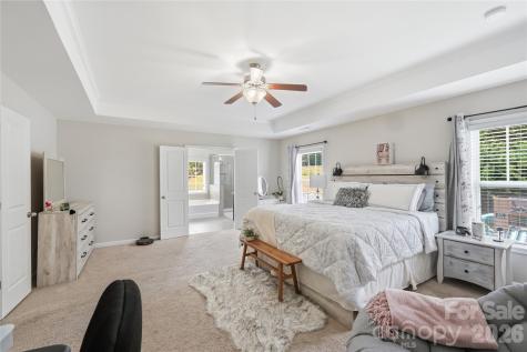 3017 Spinner Court Denver NC 28037