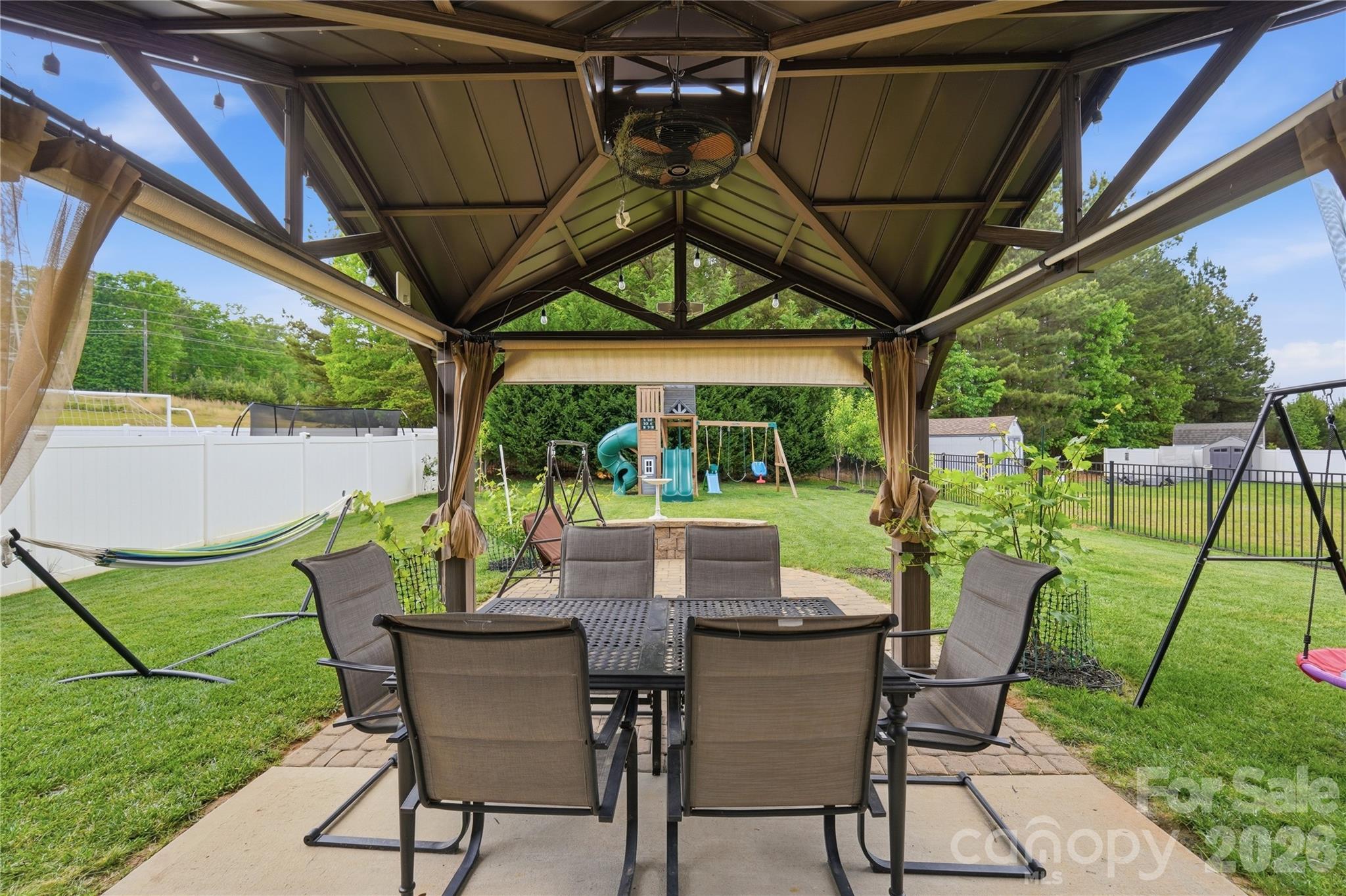 3017 Spinner Court Denver NC 28037
