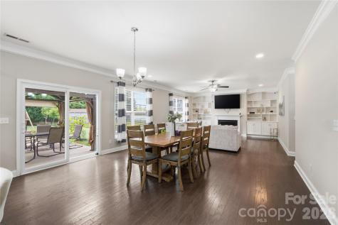 3017 Spinner Court Denver NC 28037