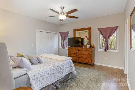 155 Poplar Loop Drive Flat Rock NC 28731