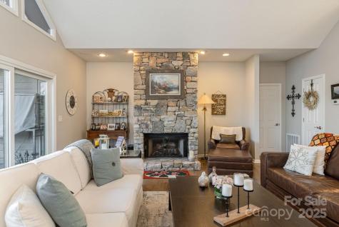 155 Poplar Loop Drive Flat Rock NC 28731