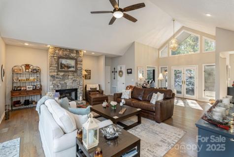 155 Poplar Loop Drive Flat Rock NC 28731