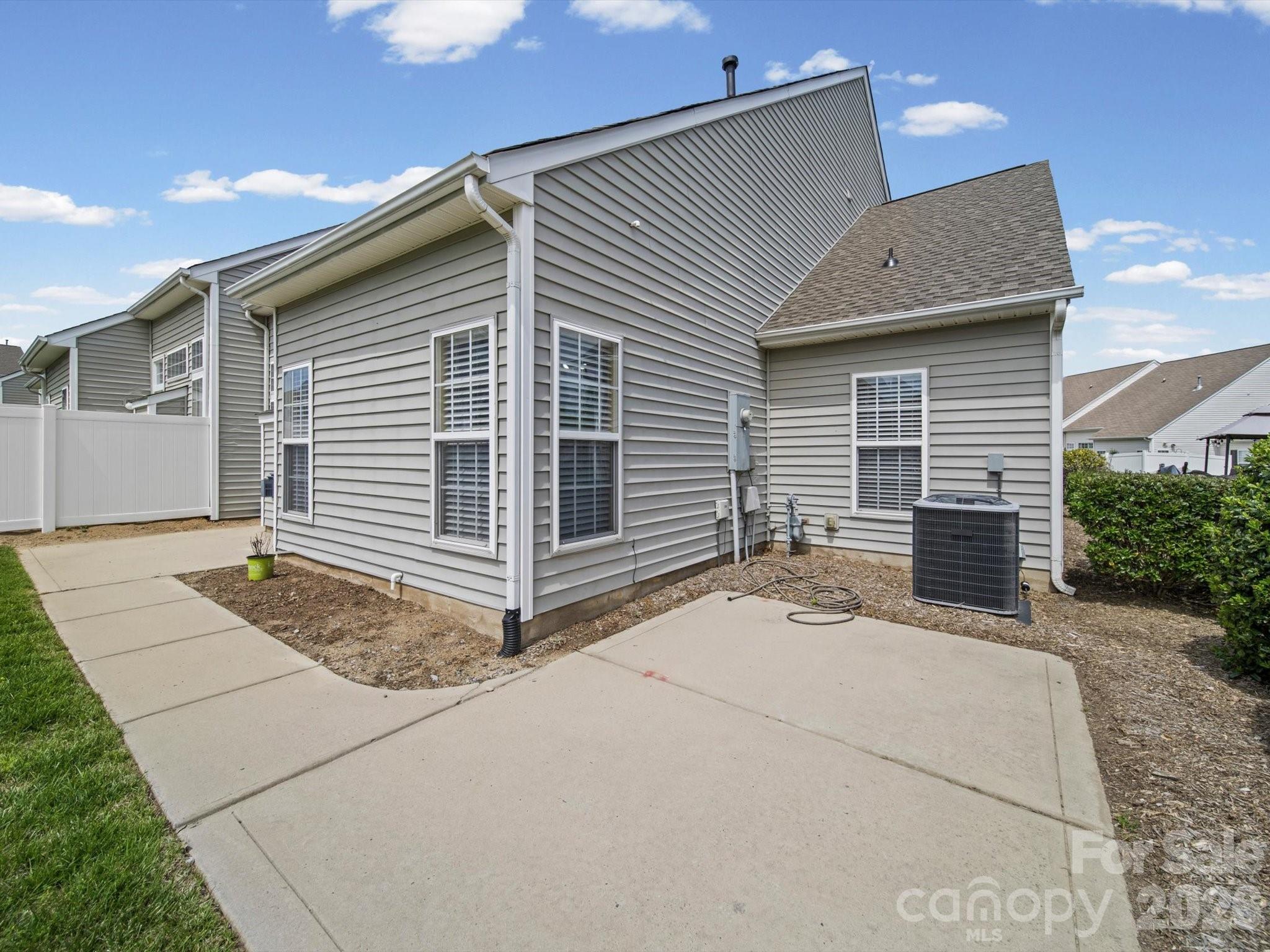 1407 Skidaway Street NW Concord NC 28027