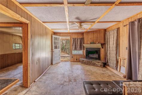 71 Fortner Road Bryson City NC 28713