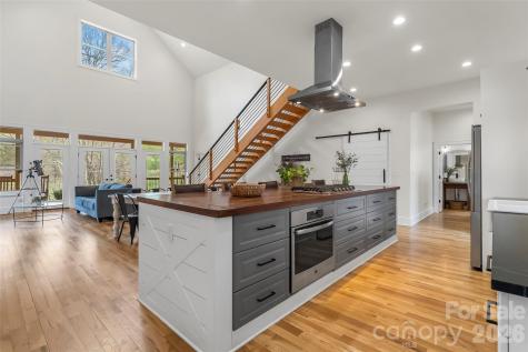 628 Brush Creek Road Fairview NC 28730