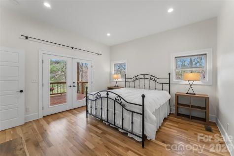 628 Brush Creek Road Fairview NC 28730
