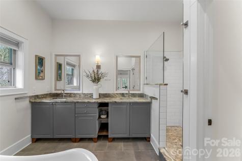 628 Brush Creek Road Fairview NC 28730