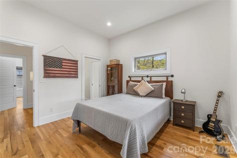 628 Brush Creek Road Fairview NC 28730