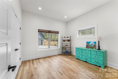 628 Brush Creek Road Fairview NC 28730