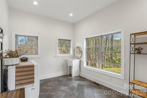 628 Brush Creek Road Fairview NC 28730