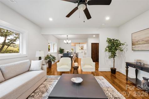 142 Gillespie Circle Brevard NC 28712