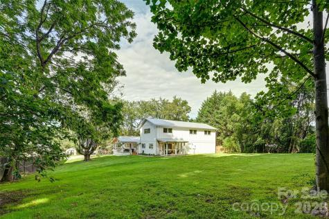 142 Gillespie Circle Brevard NC 28712