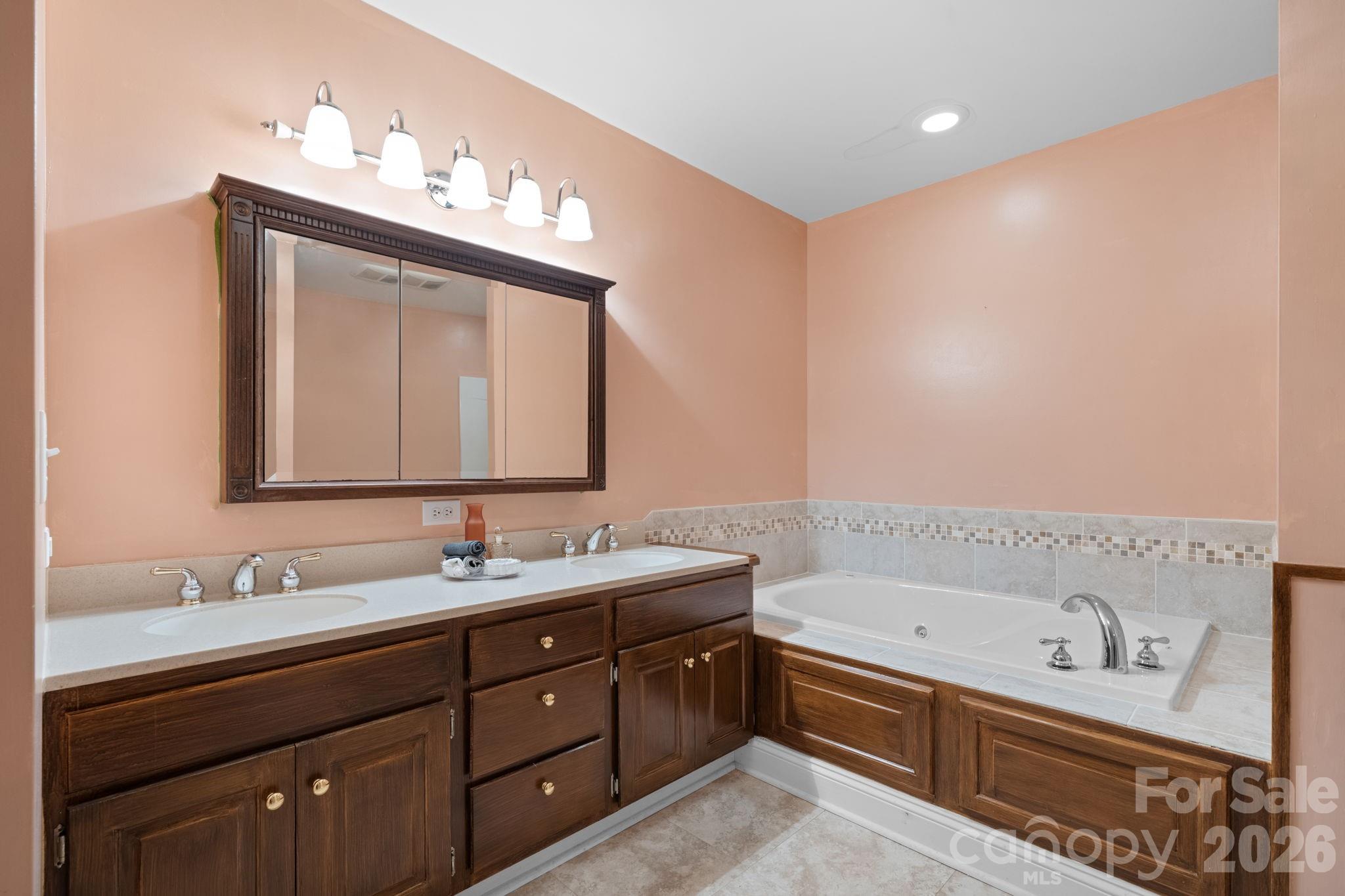 2301 Willow Creek Drive Newton NC 28658