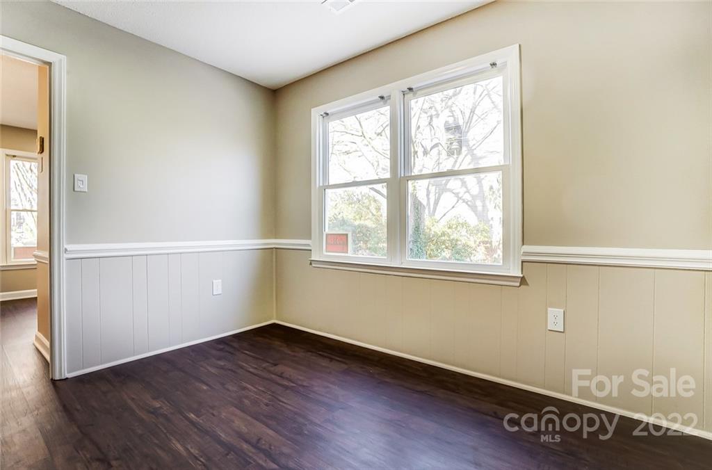 4914 Chestnut Lake Drive Charlotte NC 28227