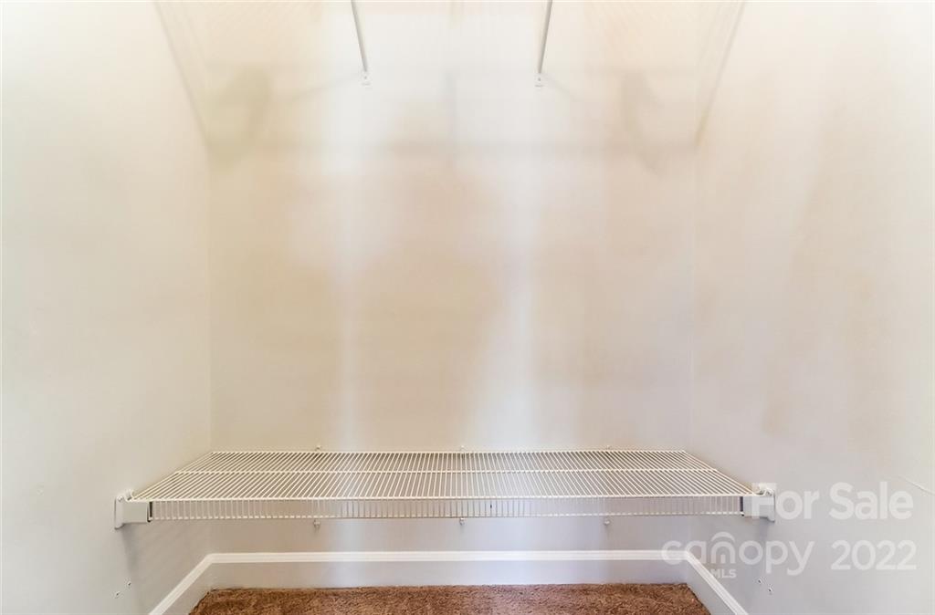 4914 Chestnut Lake Drive Charlotte NC 28227