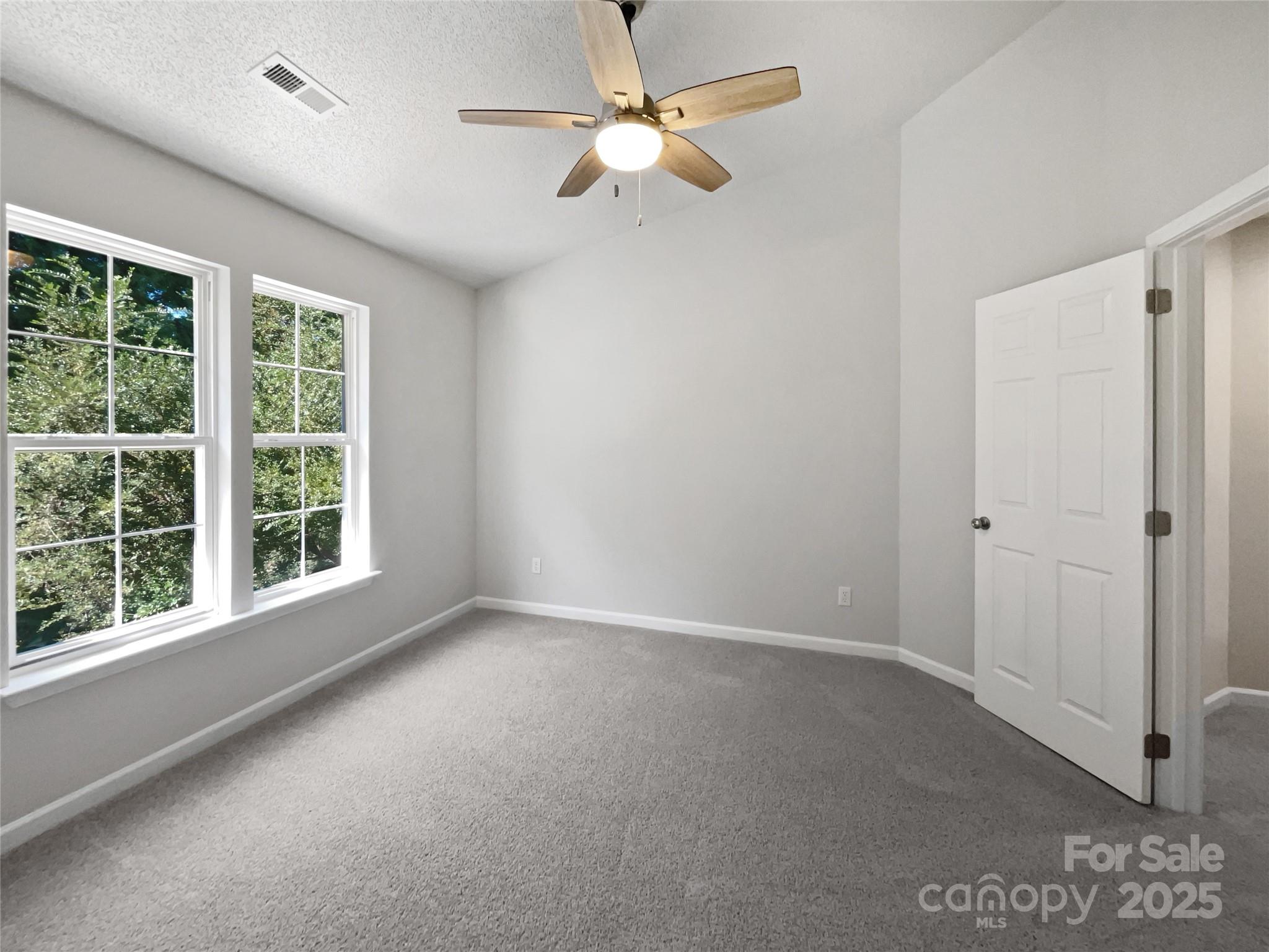 9065 Cinnabay Drive Charlotte NC 28216