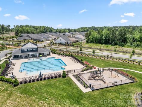 7549 Stonehouse Drive Gastonia NC 28056