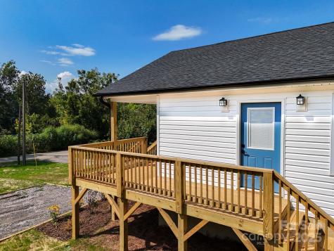 182 Porter Road Asheville NC 28803