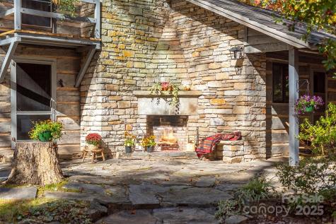 102 Weaver Mill Road Columbus NC 28722