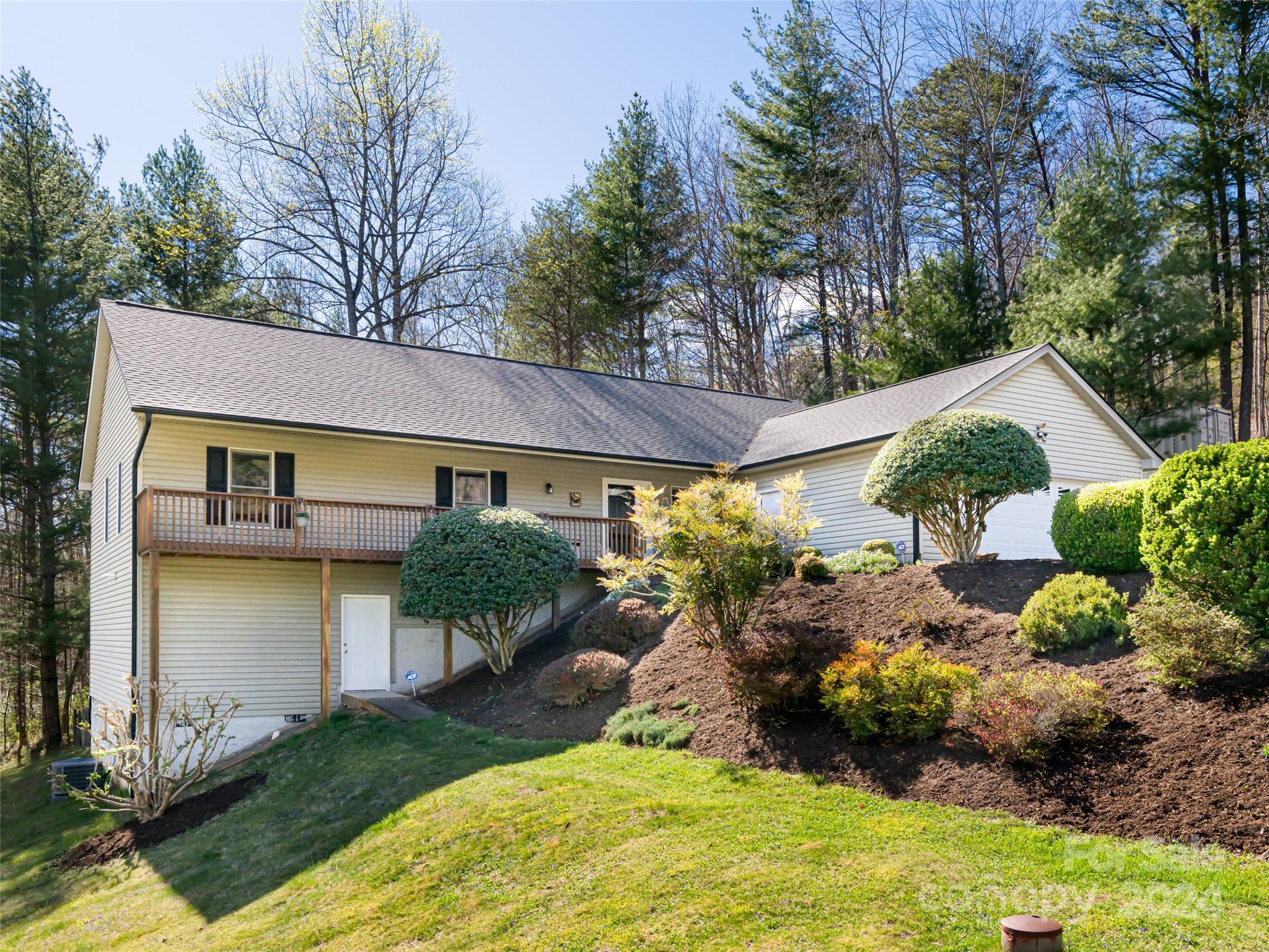 4 Mount Emerald Drive Fairview NC 28730