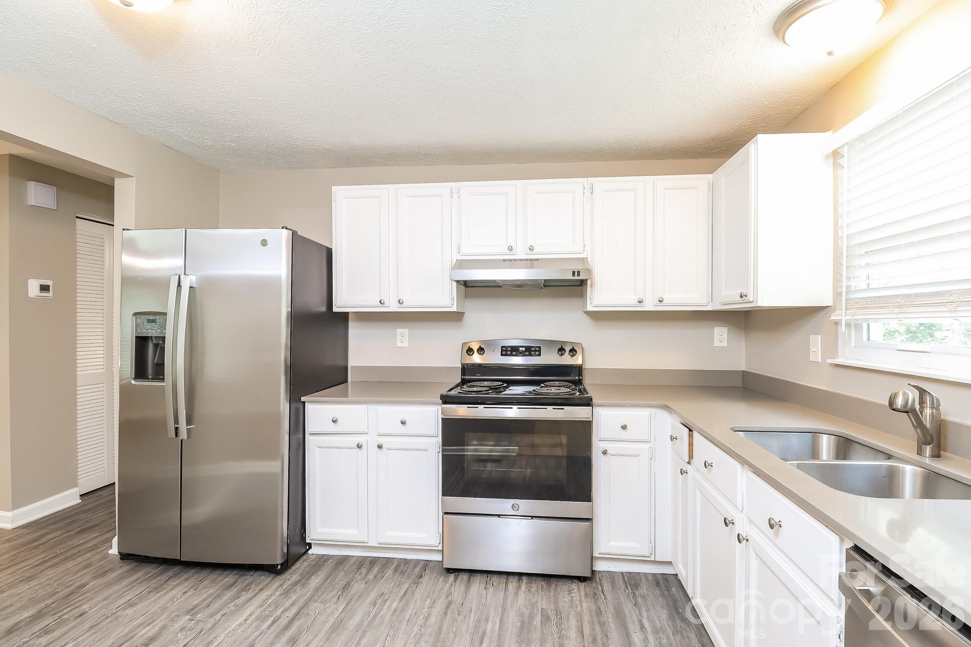 9111 Touchstone Lane Charlotte NC 28227