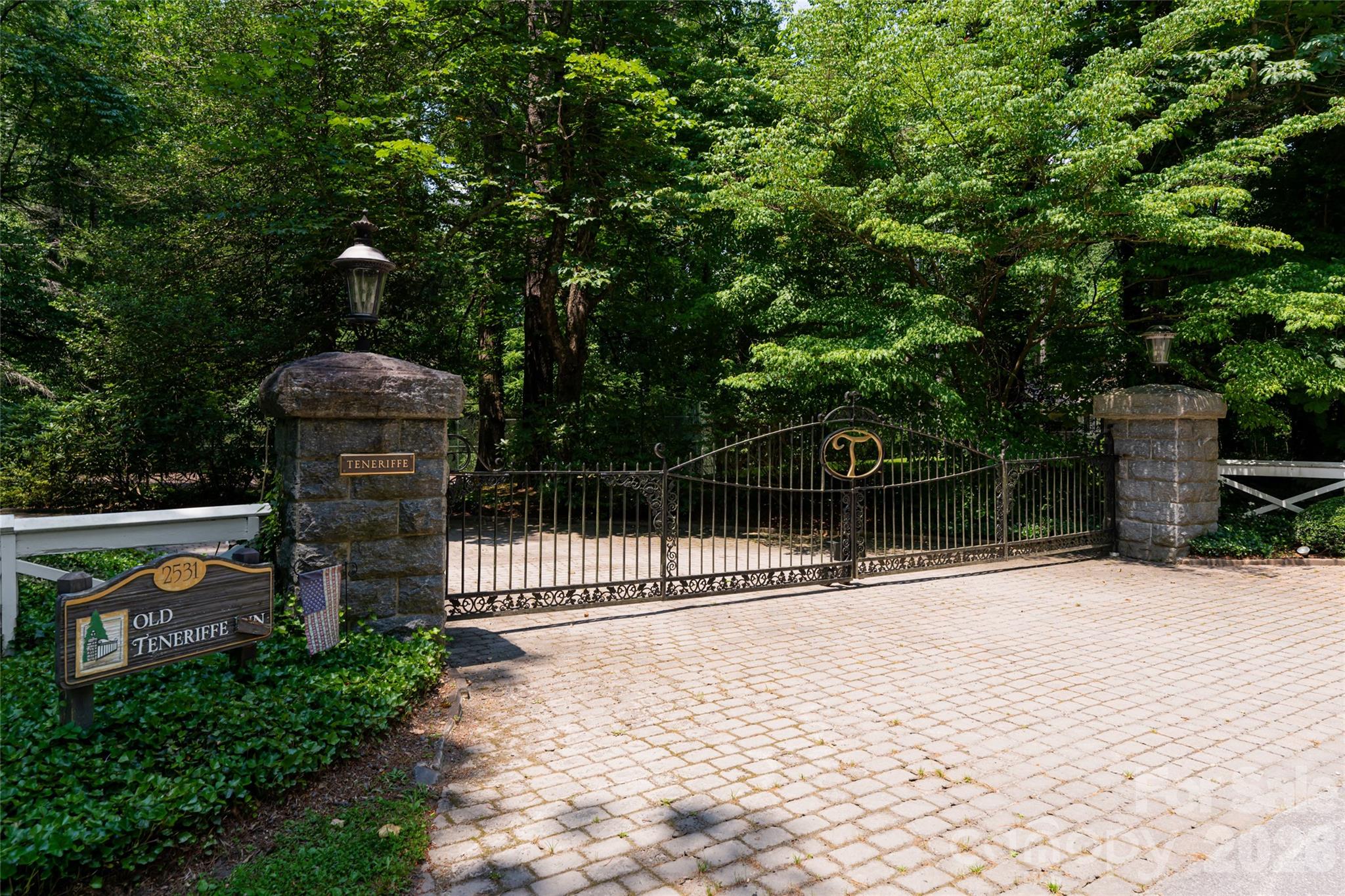 2531 Little River Road Hendersonville NC 28739