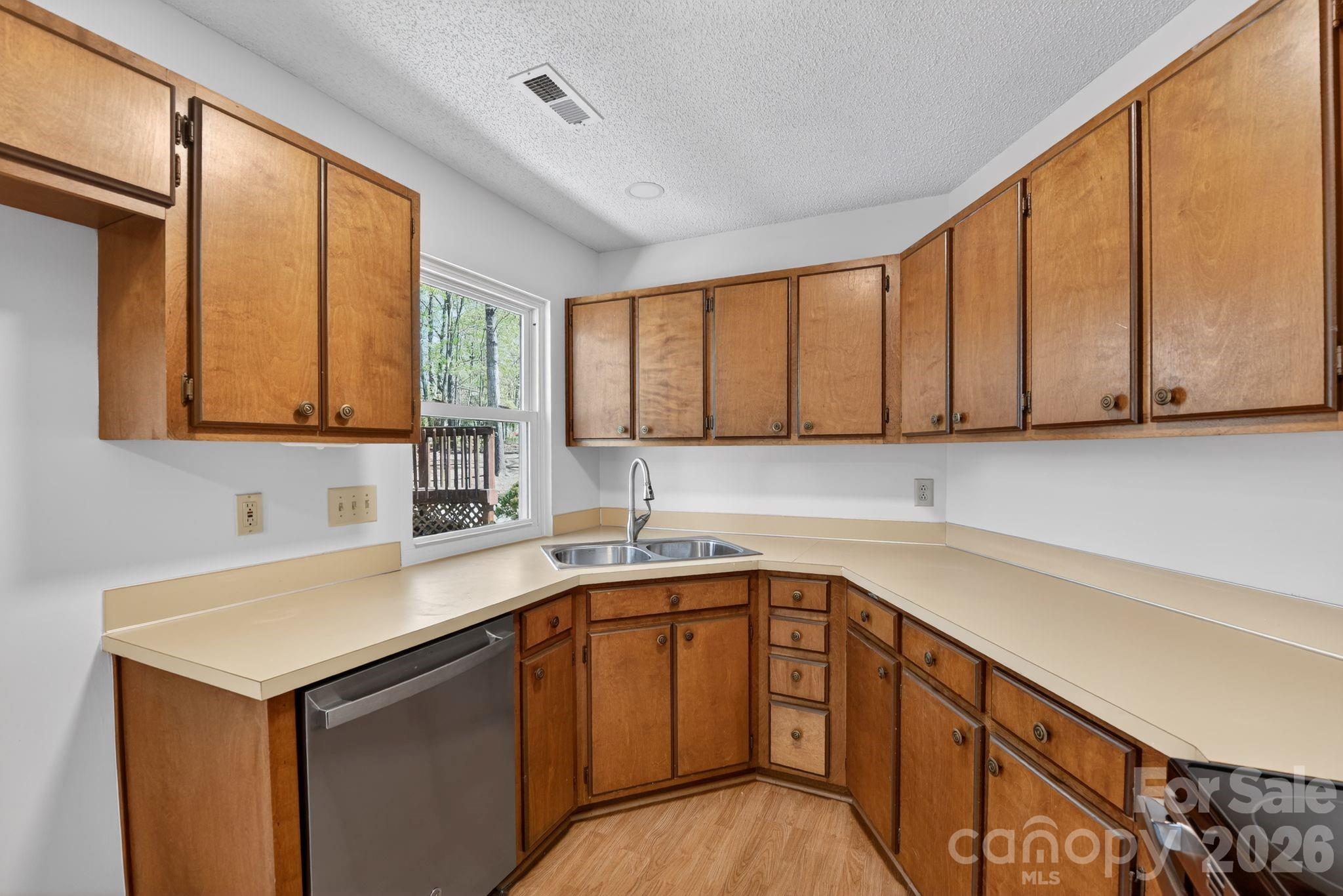 100 Steuben Drive Huntersville NC 28078