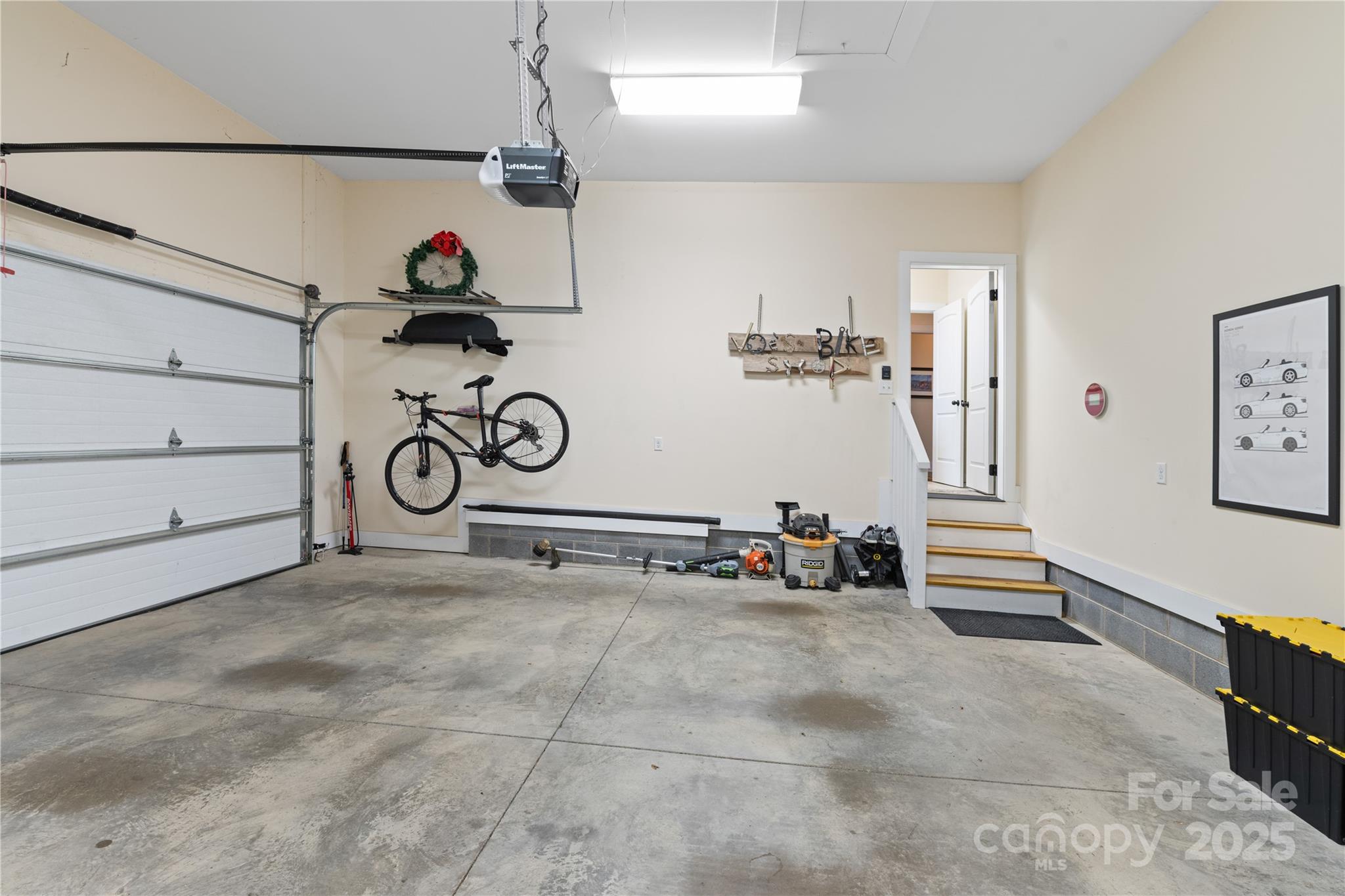 53 Loftin Street Weaverville NC 28787