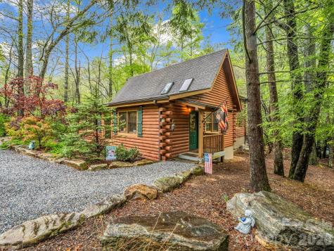 1040 Soquili Drive Brevard NC 28712