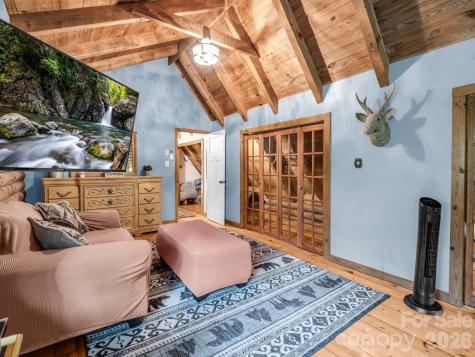 1040 Soquili Drive Brevard NC 28712