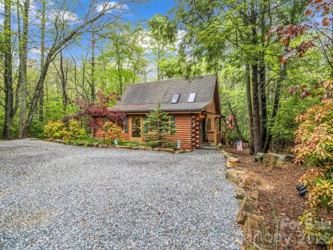 1040 Soquili Drive Brevard NC 28712