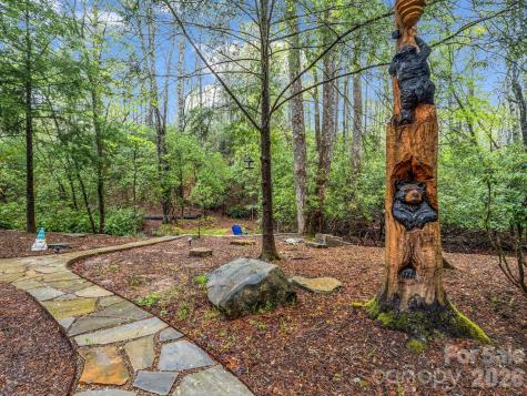 1040 Soquili Drive Brevard NC 28712