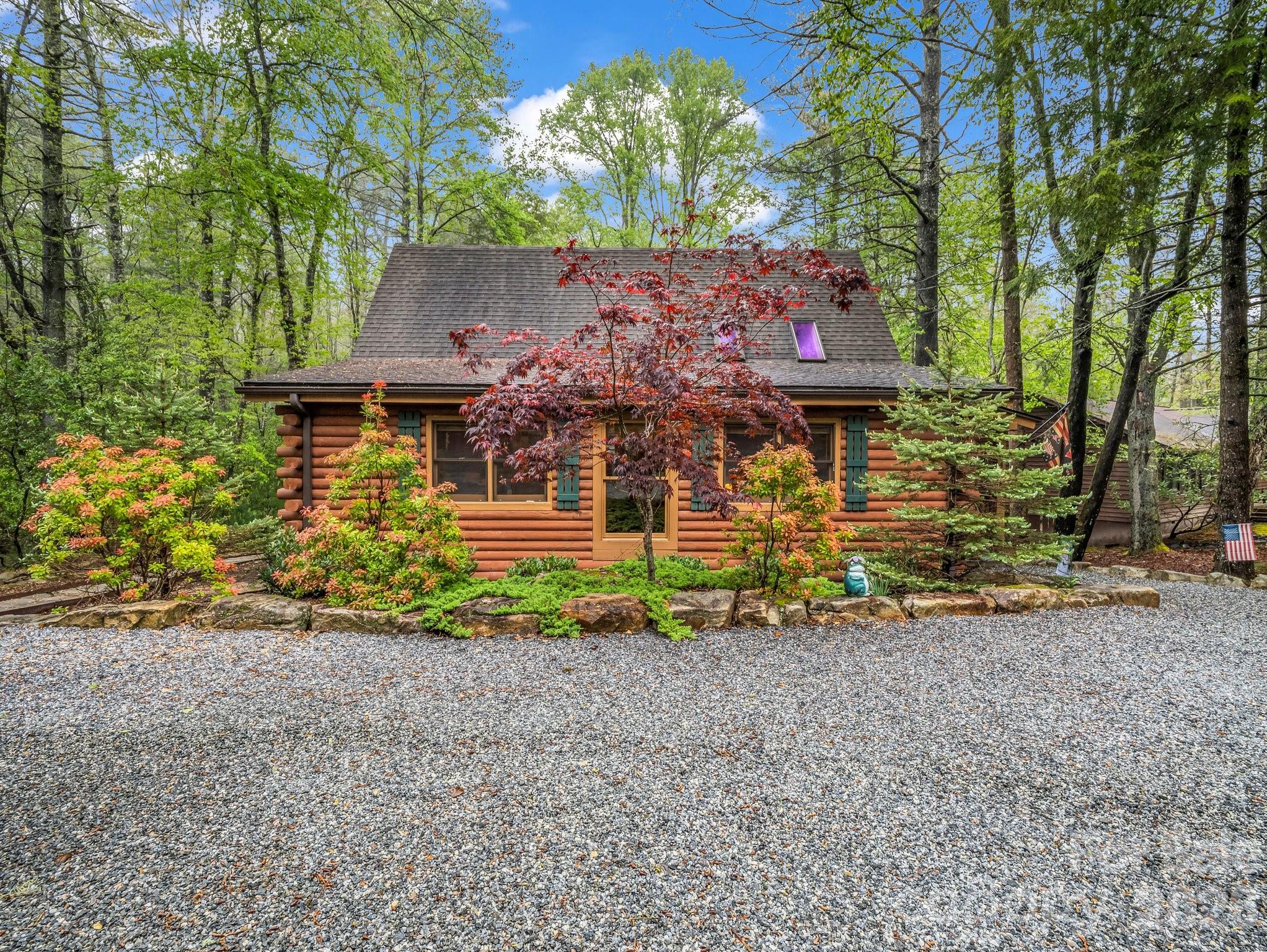 1040 Soquili Drive Brevard NC 28712