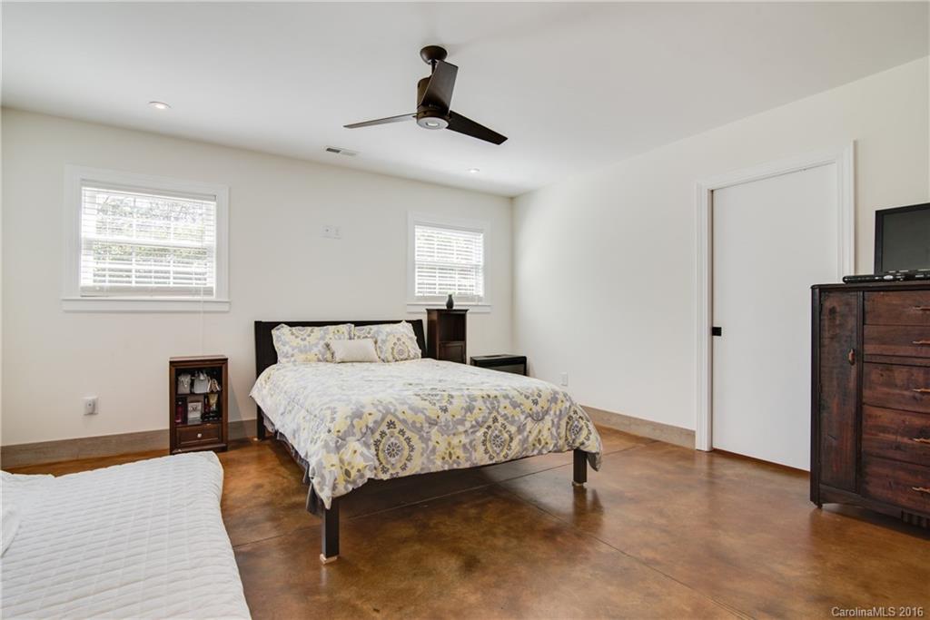 1223 Belgrave Place Charlotte NC 28203