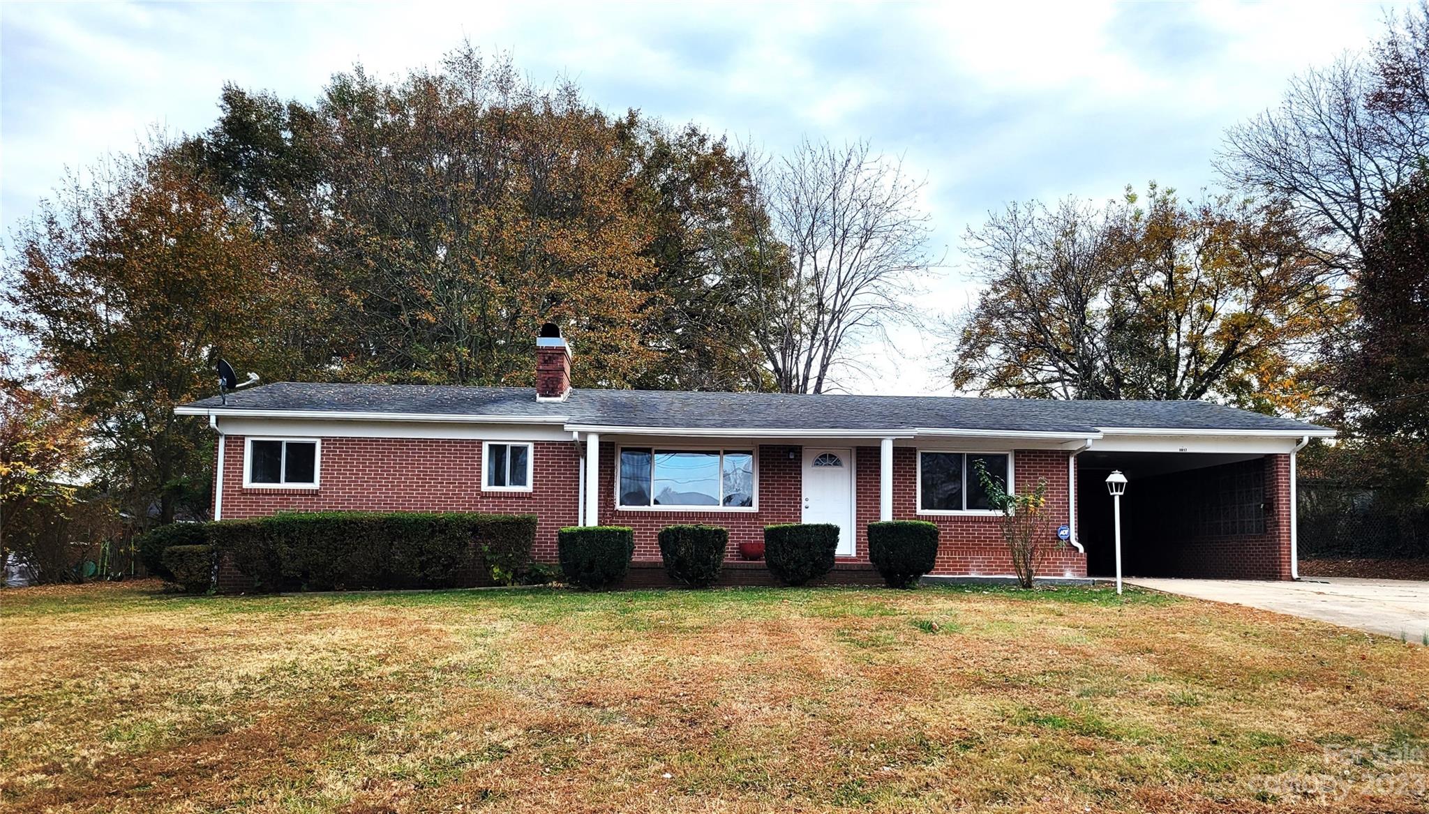 1617 1st Avenue Court NW Hickory NC 28601