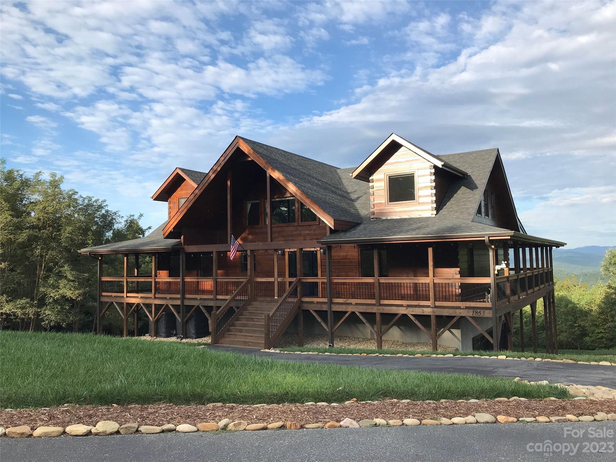1853 Grandview Peaks Drive Nebo NC 28761