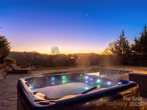 46 Park Avenue N Asheville NC 28801